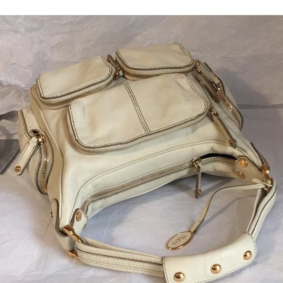 PRE-OWNED AUTH TOD'S WHITE LEATHER SHOULDER BAG. - Picture 7 of 8